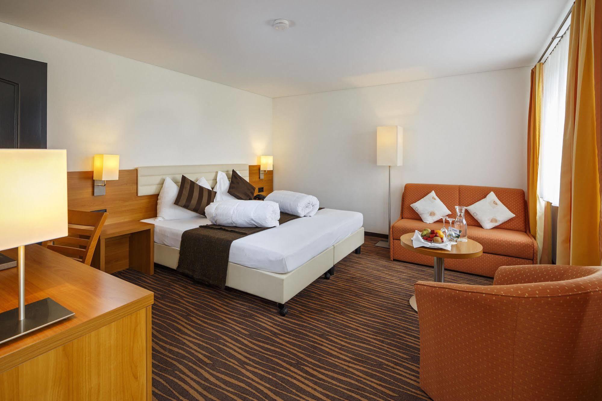 Seemoewe Swiss Quality Hotel Güttingen Dış mekan fotoğraf